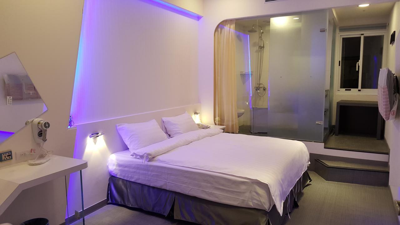 Galaxia Business Hotel Taizhong Zewnętrze zdjęcie