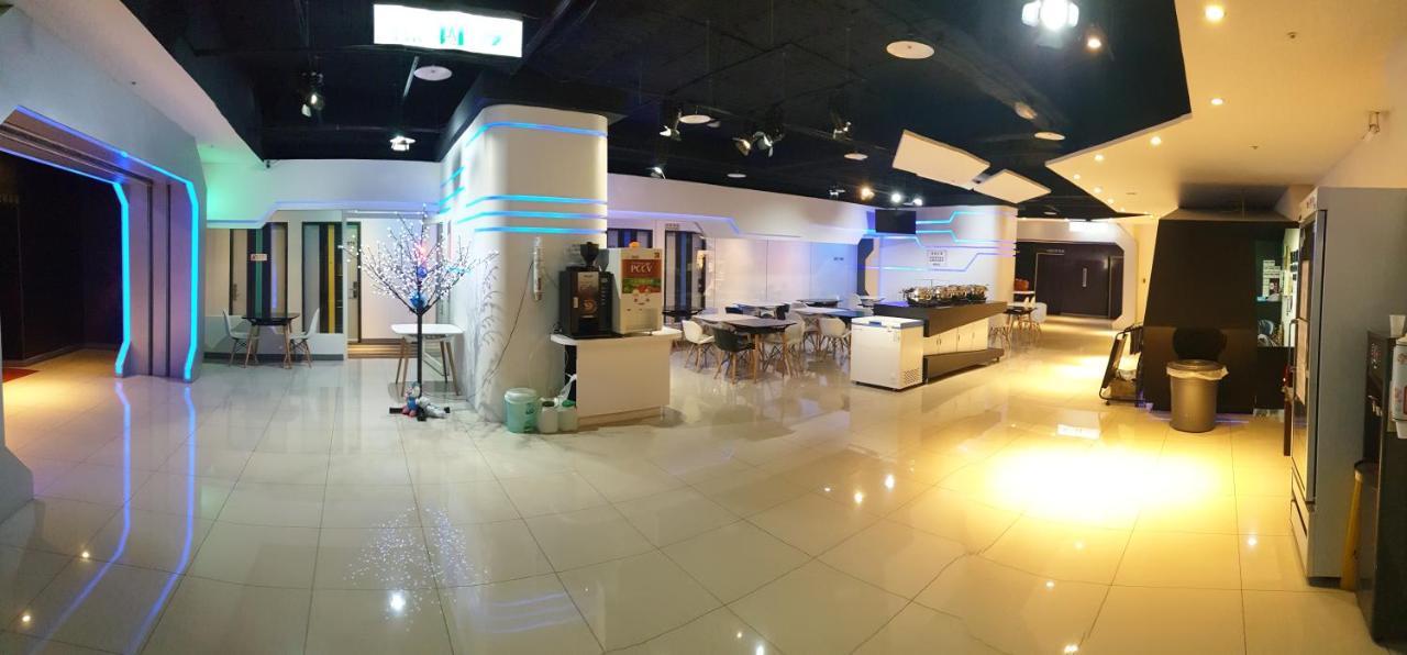 Galaxia Business Hotel Taizhong Zewnętrze zdjęcie